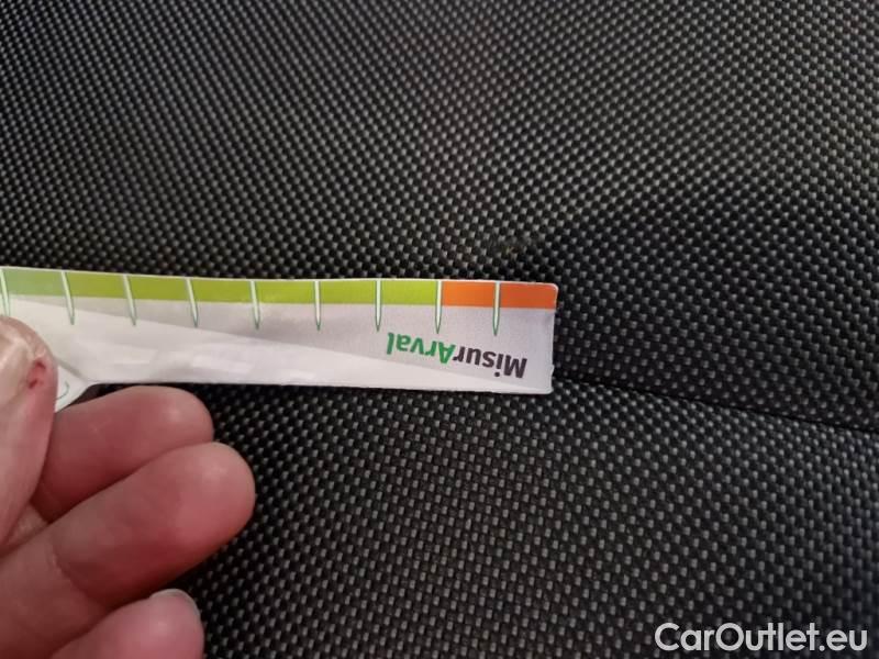 Audi  Q3 AUDI  / 2018 / 5P / SUV 35 TDI S TRONIC BUSINESS #84