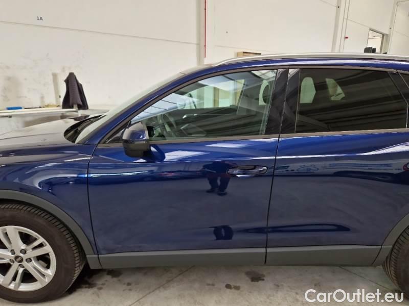 Audi  Q3 AUDI  / 2018 / 5P / SUV 35 TDI S TRONIC BUSINESS #70