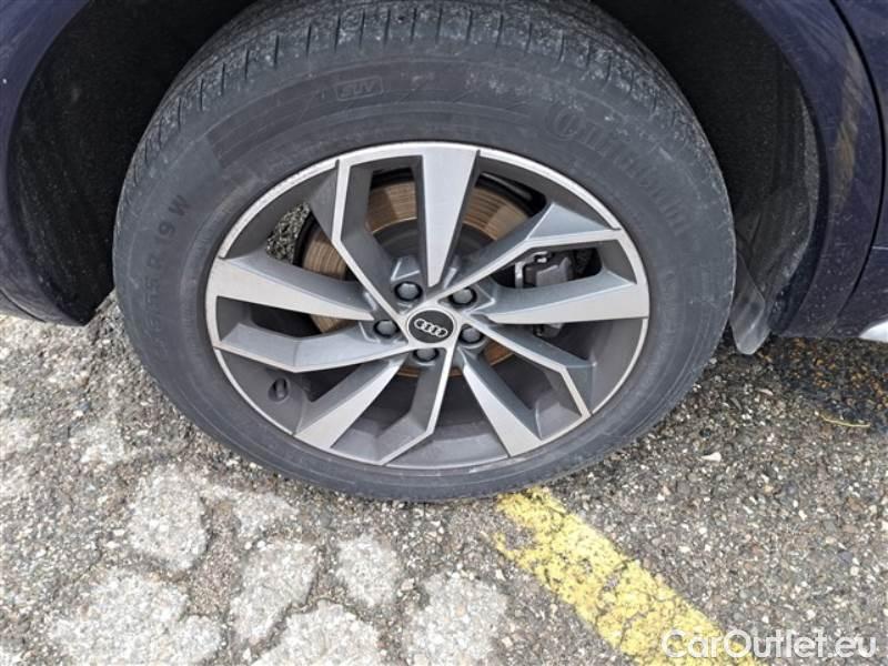 Audi  Q5 AUDI  SPORTBACK / 2020 / 5P / SUV 40 TDI S LINE QUATTRO S TRONIC #18