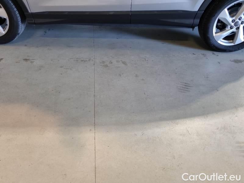 Audi  Q3 AUDI  / 2018 / 5P / SUV 35 TDI S TRONIC BUSINESS ADVANCED #47