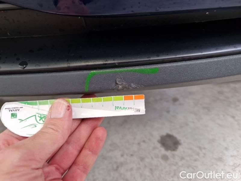 Audi  Q3 AUDI  / 2018 / 5P / SUV 35 TDI S TRONIC BUSINESS #31