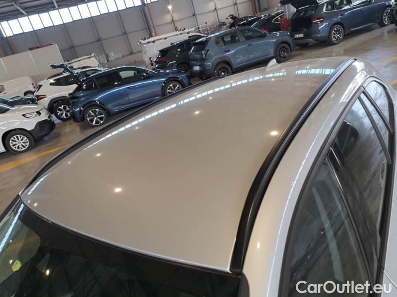 Bmw  X1 BMW  / 2019 / 5P / SUV SDRIVE 18D BUSINESS ADVANTAGE #9