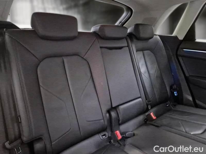 Audi  Q3 AUDI  / 2018 / 5P / SUV 35 TDI S TRONIC S LINE EDITION #15