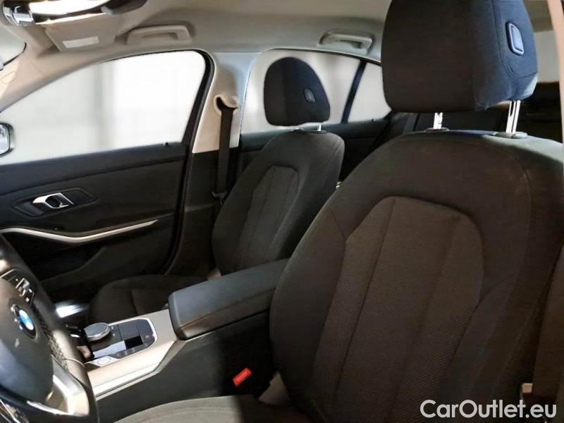 Bmw  Serie 3 BMW  / 2018 / 4P / BERLINA 318D 48V BUSINESS ADVANTAGE AUTO #11