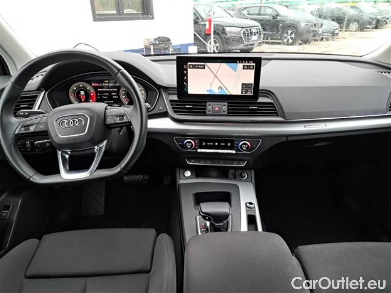 Audi  Q5 AUDI  SPORTBACK / 2020 / 5P / SUV 40 TDI S LINE QUATTRO S TRONIC #3