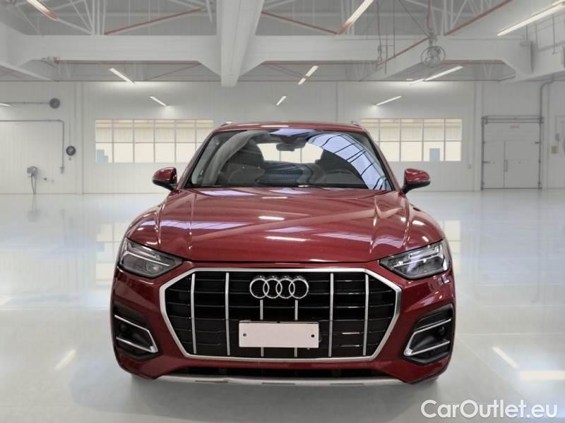 Audi  Q5 AUDI  / 2020 / 5P / SUV 35 TDI BUSINESS ADVANCED S TRONIC #6