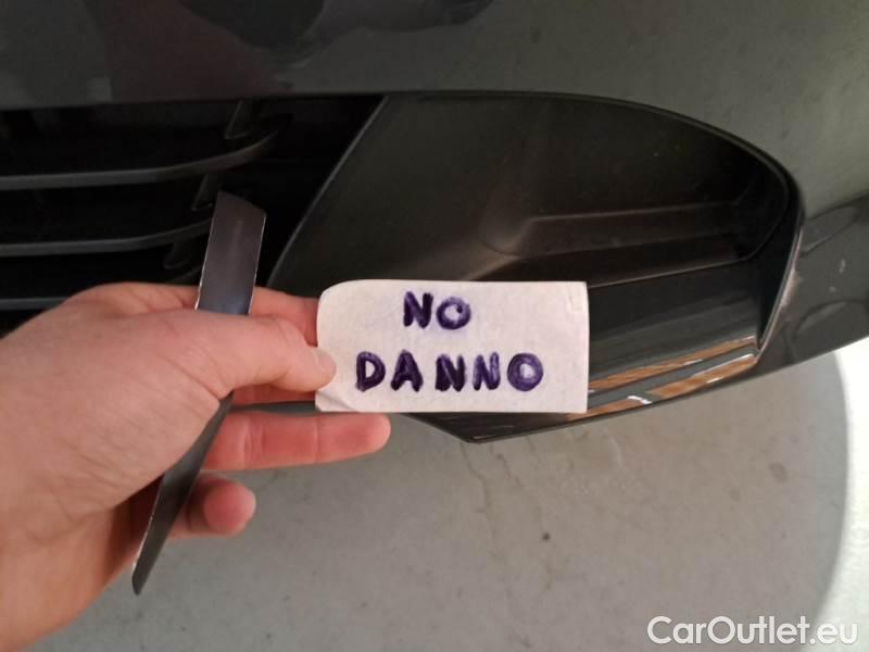 Bmw  Serie 3 BMW  / 2018 / 4P / BERLINA 318D 48V BUSINESS ADVANTAGE AUTO #25