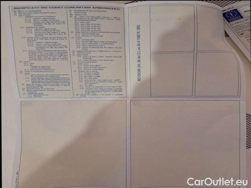 Bmw  Serie 3 BMW  / 2018 / 4P / BERLINA 318D 48V BUSINESS ADVANTAGE AUTO #46