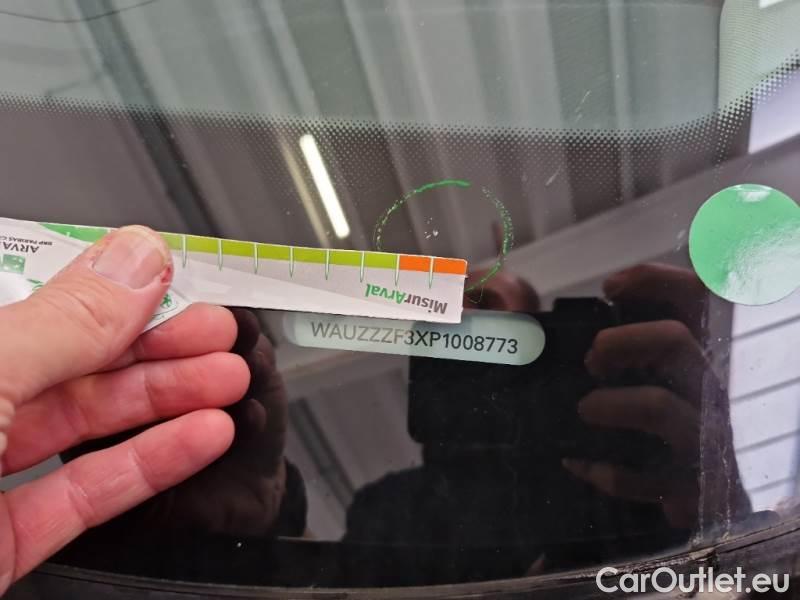 Audi  Q3 AUDI  / 2018 / 5P / SUV 35 TDI S TRONIC BUSINESS #25