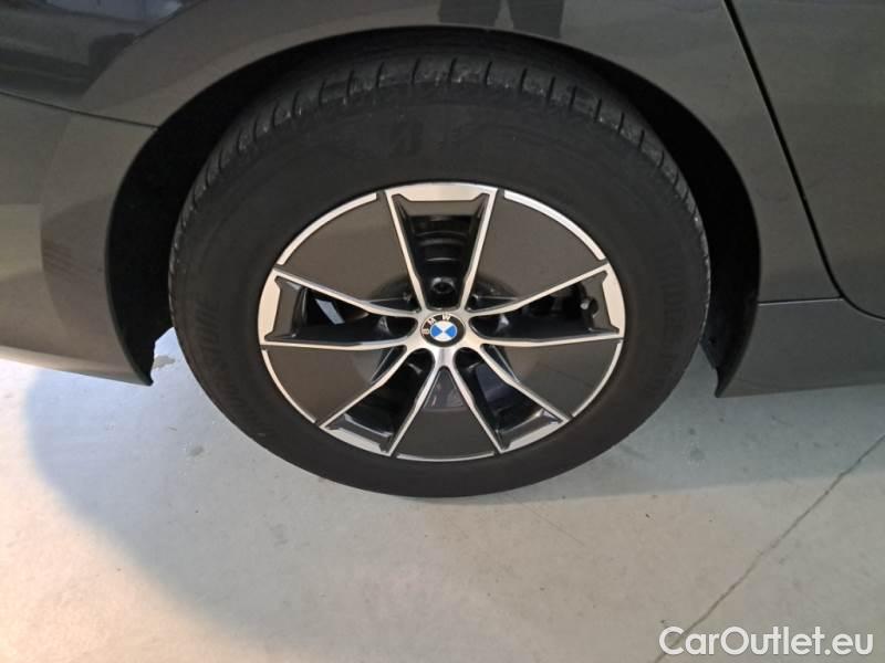 Bmw  Serie 3 BMW  / 2018 / 4P / BERLINA 318D 48V BUSINESS ADVANTAGE AUTO #19