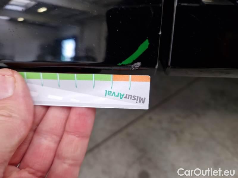 Audi  Q3 AUDI  / 2018 / 5P / SUV 35 TDI S TRONIC S LINE EDITION #56