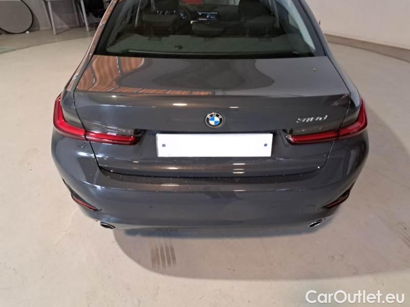Bmw  Serie 3 BMW  / 2018 / 4P / BERLINA 318D 48V BUSINESS ADVANTAGE AUTO #35