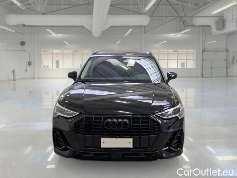 Audi  Q3 AUDI  / 2018 / 5P / SUV 35 TDI S TRONIC S LINE EDITION #6