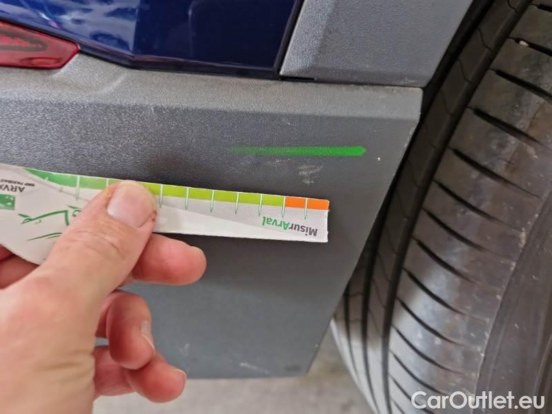 Audi  Q3 AUDI  / 2018 / 5P / SUV 35 TDI S TRONIC BUSINESS #53