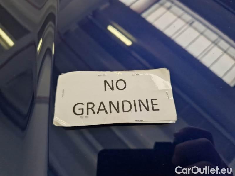 Audi  Q3 AUDI  / 2018 / 5P / SUV 35 TDI S TRONIC BUSINESS #27