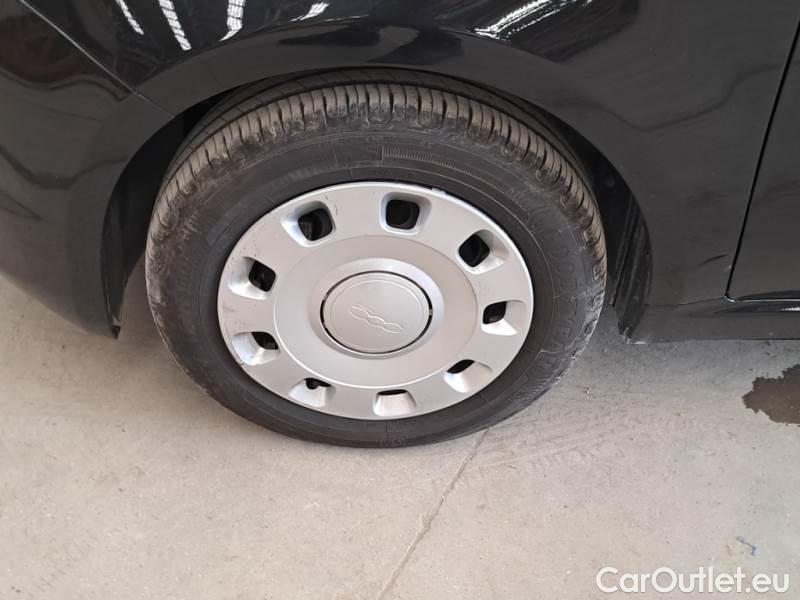 Fiat  500 FIAT  / 2015 / 3P / BERLINA 1.0 70CV IBRIDO CULT #20