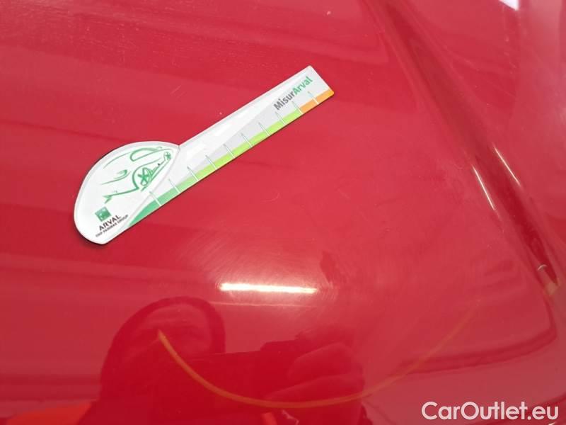 Fiat  500 FIAT  / 2015 / 3P / BERLINA 1.0 70CV IBRIDO CULT #32