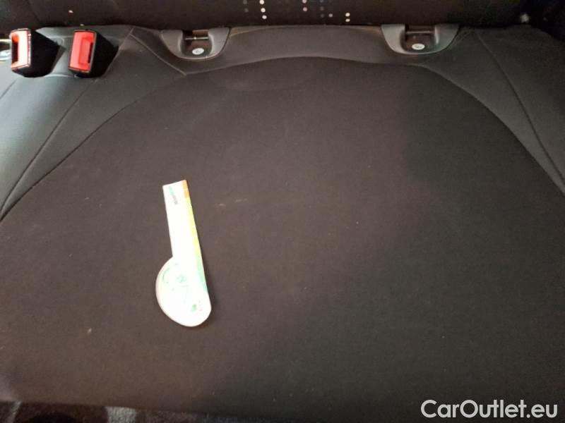 Fiat  500 FIAT  / 2015 / 3P / BERLINA 1.0 70CV IBRIDO CONNECT #85