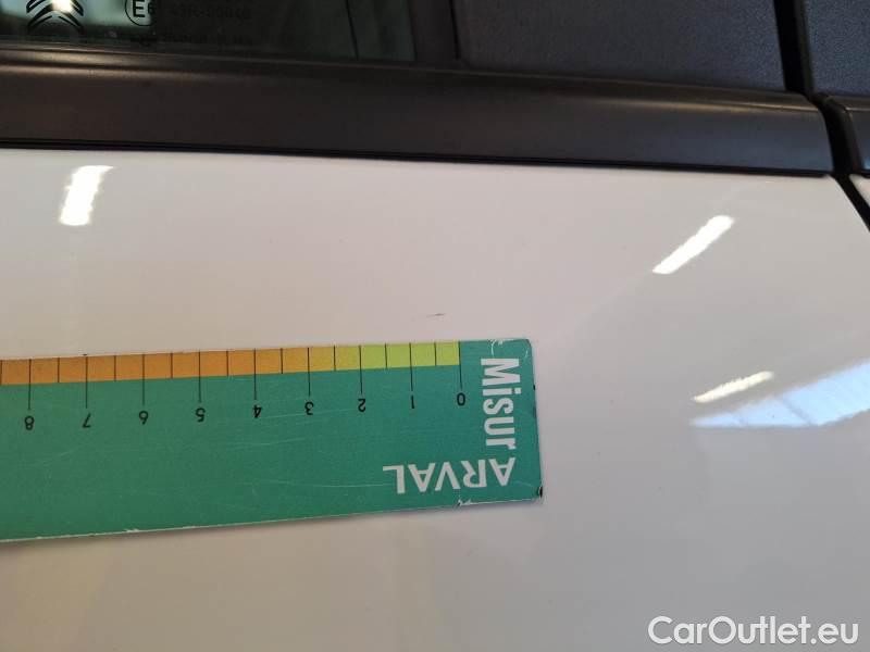 Citroen  C3 CITROEN  / 2020 / 5P / BERLINA BLUEHDI 100 SeS FEEL #50