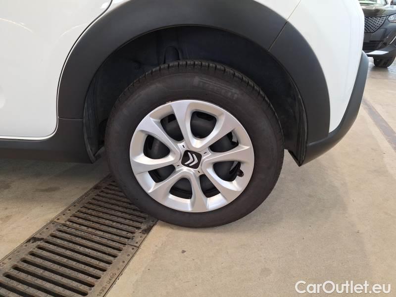 Citroen  C3 CITROEN  / 2020 / 5P / BERLINA BLUEHDI 100 SeS FEEL #101