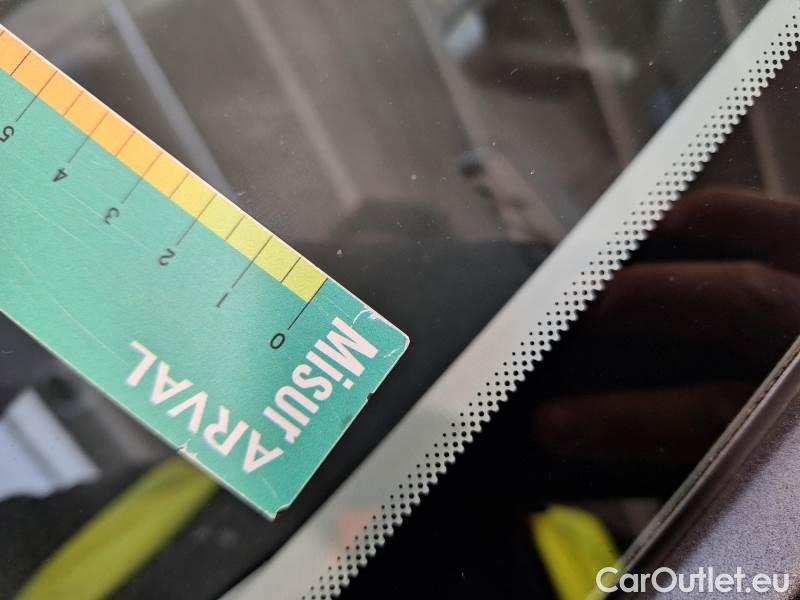 Citroen  C3 CITROEN  / 2020 / 5P / BERLINA BLUEHDI 100 SeS FEEL #107