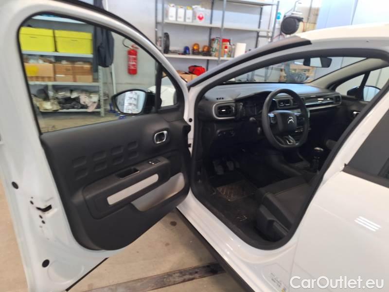 Citroen  C3 CITROEN  / 2020 / 5P / BERLINA BLUEHDI 100 SeS FEEL #119