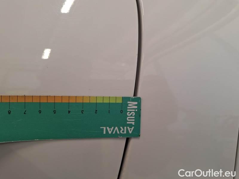 Citroen  C3 CITROEN  / 2020 / 5P / BERLINA BLUEHDI 100 SeS FEEL #68