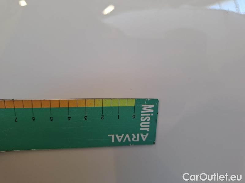 Citroen  C3 CITROEN  / 2020 / 5P / BERLINA BLUEHDI 100 SeS FEEL #49