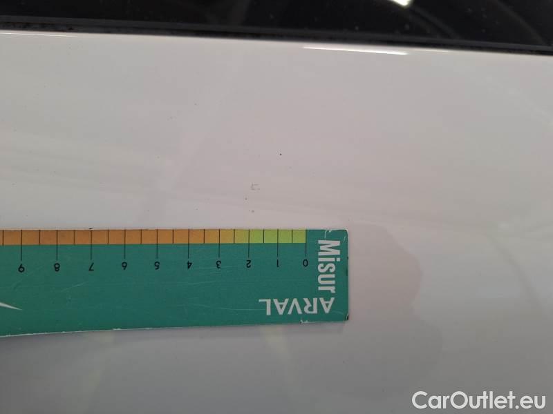 Citroen  C3 CITROEN  / 2020 / 5P / BERLINA BLUEHDI 100 SeS FEEL #64