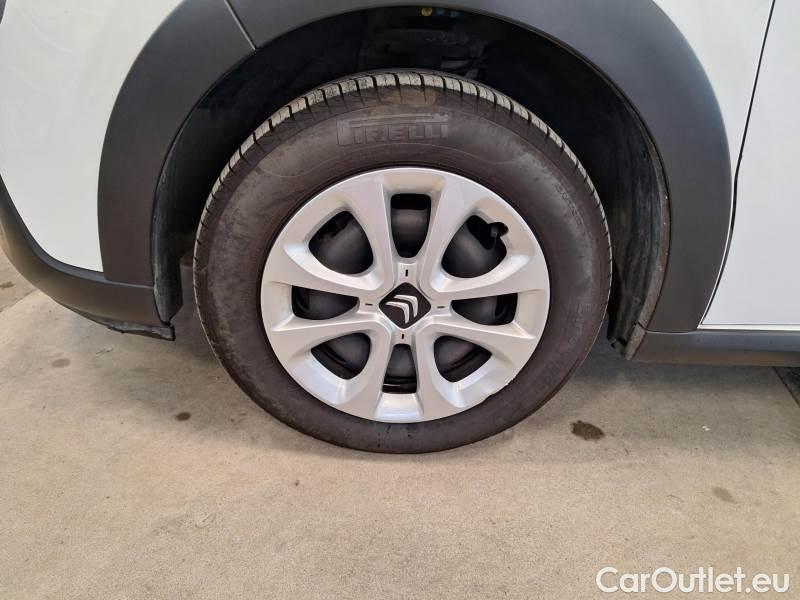 Citroen  C3 CITROEN  / 2020 / 5P / BERLINA BLUEHDI 100 SeS FEEL #103