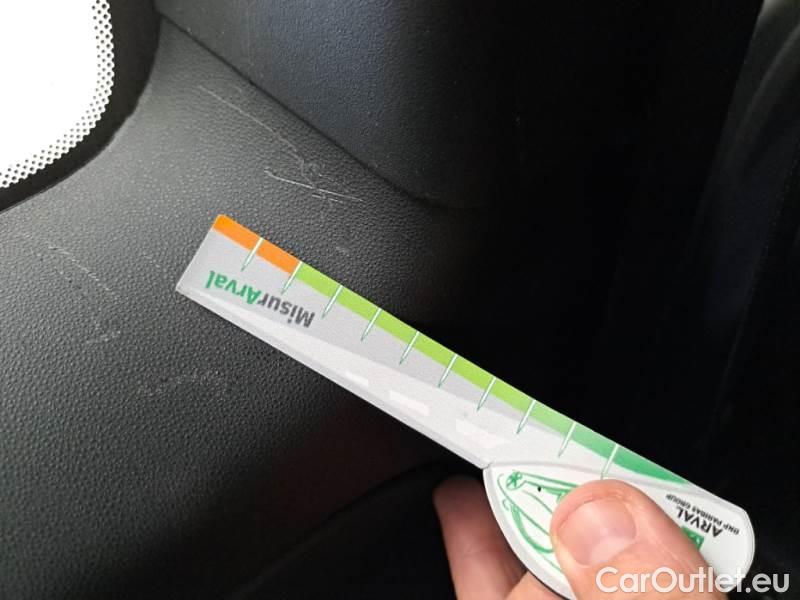 Fiat  500 FIAT  / 2015 / 3P / BERLINA 1.0 70CV IBRIDO CULT #87