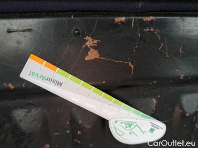 Fiat  500 FIAT  / 2015 / 3P / BERLINA 1.0 70CV IBRIDO CULT #98