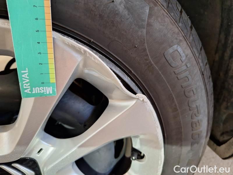 Citroen  C3 CITROEN  / 2020 / 5P / BERLINA BLUEHDI 100 SeS FEEL #99