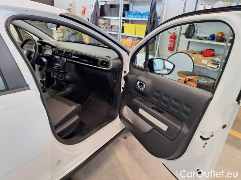 Citroen  C3 CITROEN  / 2020 / 5P / BERLINA BLUEHDI 100 SeS FEEL #111