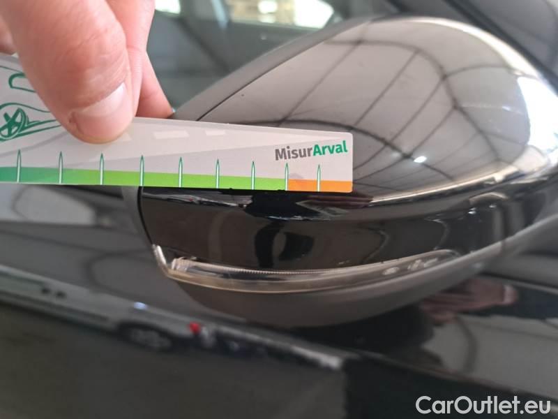 Ford  Focus FORD  / 2018 / 5P / STATION WAGON 1.5 ECOBLUE 120CV BUS. CAMBIO AUTOM. SW #50