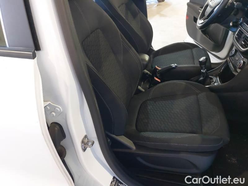 Ford  Puma FORD  / 2019 / 5P / SUV 1.0 ECOBOOST HYBRID 125CV TITANIUM #112