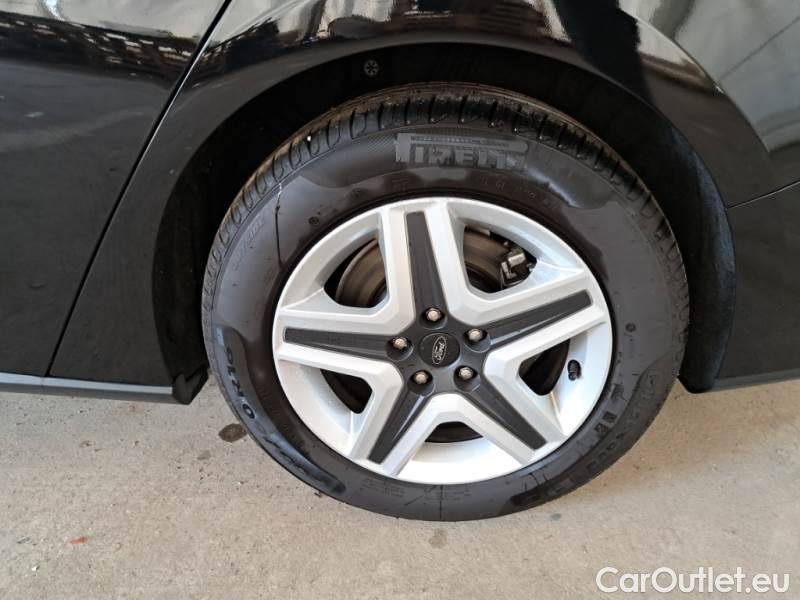 Ford  Focus FORD  / 2018 / 5P / STATION WAGON 1.5 ECOBLUE 120CV BUS. CAMBIO AUTOM. SW #19