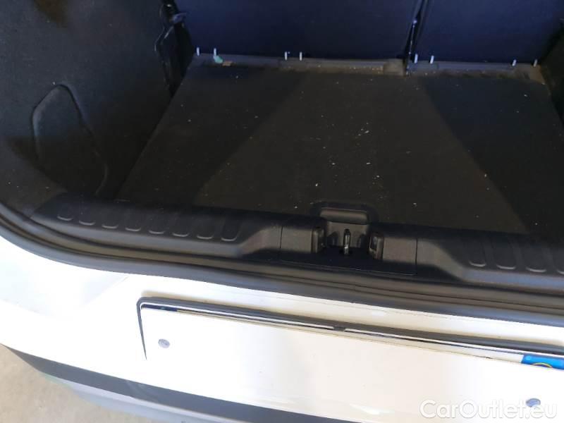 Ford  Puma FORD  / 2019 / 5P / SUV 1.0 ECOBOOST HYBRID 125CV TITANIUM #92