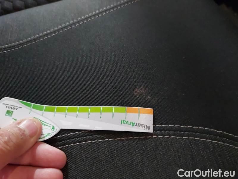 Ford  Puma FORD  / 2019 / 5P / SUV 1.0 ECOBOOST HYBRID 125CV TITANIUM #111