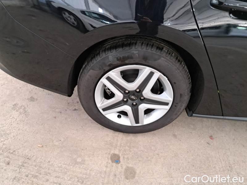 Ford  Focus FORD  / 2018 / 5P / STATION WAGON 1.5 ECOBLUE 120CV BUS. CAMBIO AUTOM. SW #54