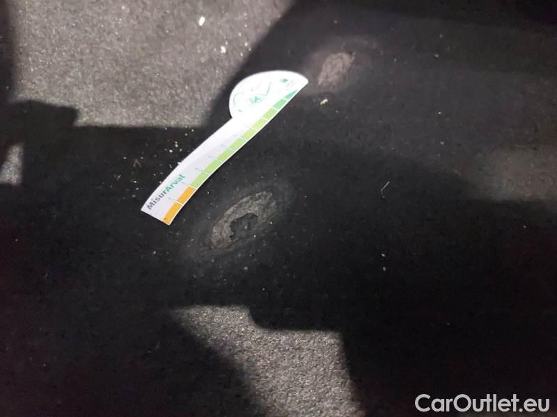 Ford  Puma FORD  / 2019 / 5P / SUV 1.0 ECOBOOST HYBRID 125CV TITANIUM #106