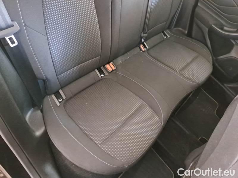 Ford  Focus FORD  / 2018 / 5P / STATION WAGON 1.5 ECOBLUE 120CV BUS. CAMBIO AUTOM. SW #16