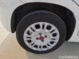  Fiat  Panda FIAT  / 2011 / 5P / BERLINA 1.0 70CV SeS HYBRID #18