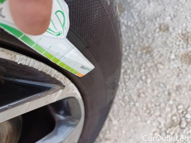 KIA  Sportage KIA  / 2018 / 5P / SUV 1.6 CRDI 100KW BUSIN CLASS DCT 2WD #89