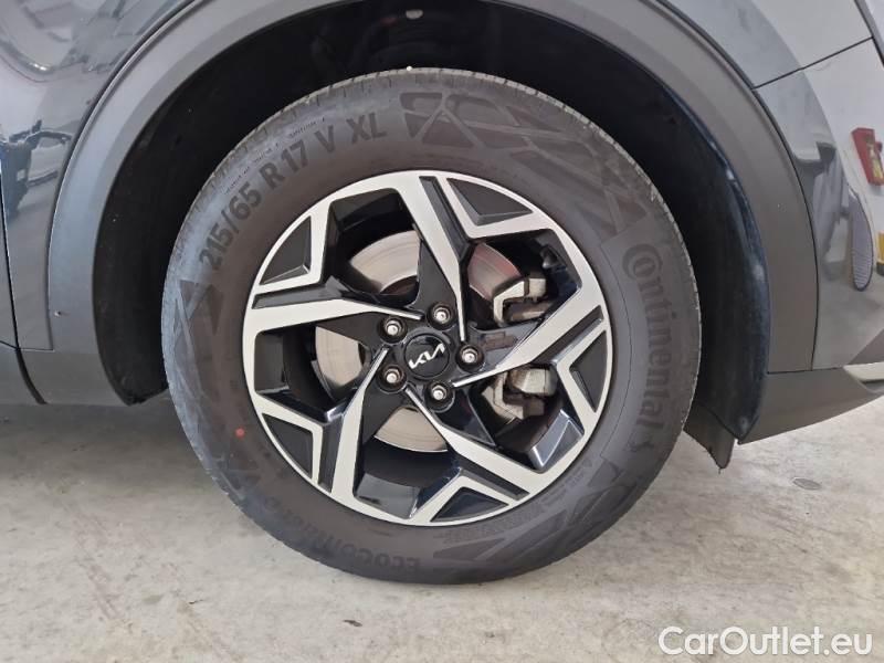 KIA  Sportage KIA  / 2021 / 5P / SUV 1.6 CRDI MHEV BUSINESS 2WD #17