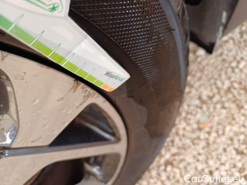 KIA  Sportage KIA  / 2018 / 5P / SUV 1.6 CRDI 100KW BUSIN CLASS DCT 2WD #93