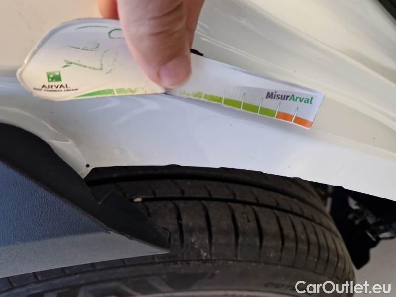 Ford  Puma FORD  / 2019 / 5P / SUV 1.0 ECOBOOST HYBRID 125CV TITANIUM #105