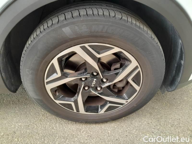 KIA  Sportage KIA  / 2021 / 5P / SUV 1.6 CRDI MHEV BUSINESS 2WD #17