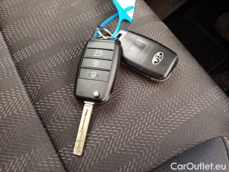 KIA  Sportage KIA  / 2018 / 5P / SUV 1.6 CRDI 100KW BUSIN CLASS DCT 2WD #130