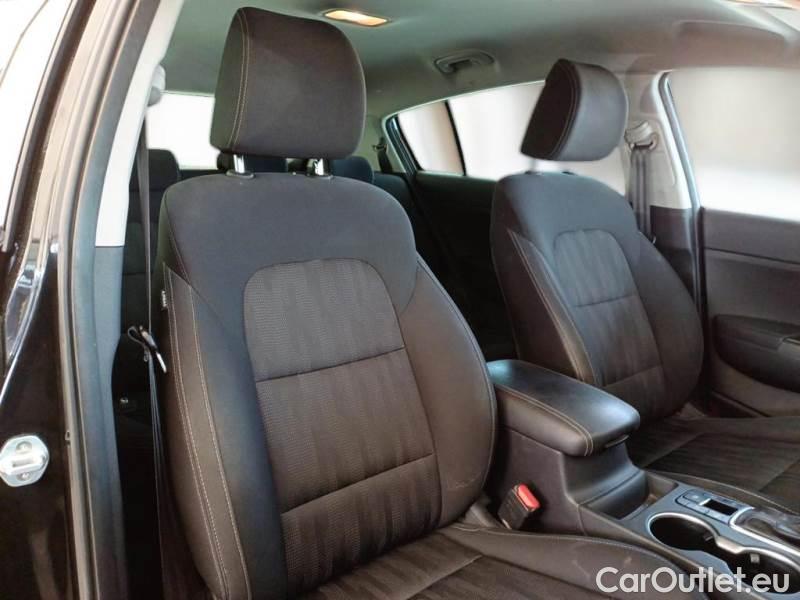 KIA  Sportage KIA  / 2018 / 5P / SUV 1.6 CRDI 100KW BUSIN CLASS DCT 2WD #13
